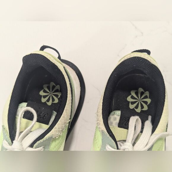 Nike Women's Air Max Pre-Day Light Liquid Lime athletic sneaker shoe running 7.5 - Picture 5 of 8